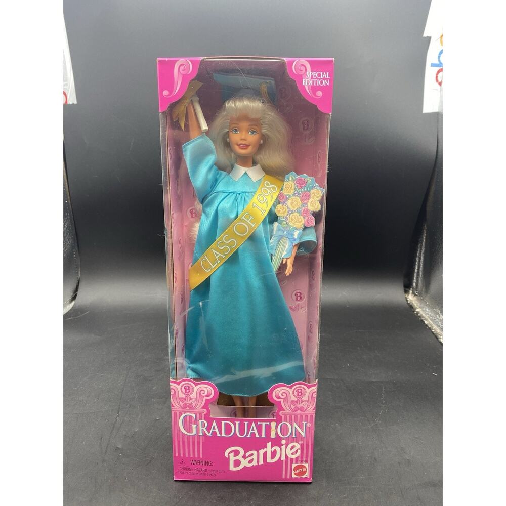 Class Of 1998 Graduation Barbie Doll Special Edition Mattel #17830
